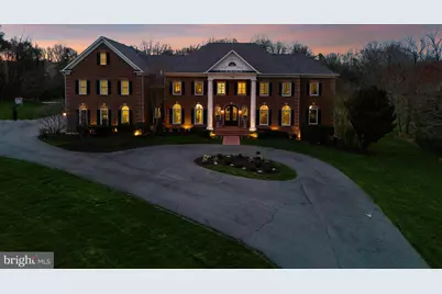 9722 Arnon Chapel Road, Great Falls, VA 22066 - Photo 2