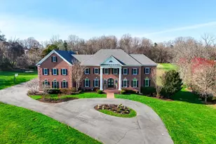 9722 Arnon Chapel Rd, Great Falls, VA 22066 - Photo 18