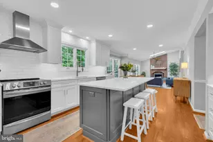 8101 Jeffrey Ct, Fairfax Station, VA 22039 - Photo 4