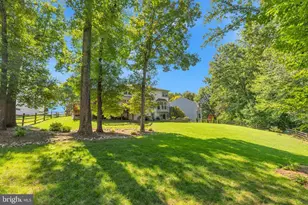 8101 Jeffrey Ct, Fairfax Station, VA 22039 - Photo 6