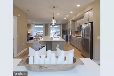 4921 Longmire Way #123, Chantilly, VA 20151 - Photo 2