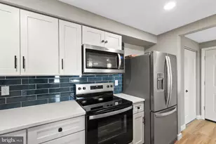 8385 Brockham Dr, Alexandria, VA 22309 - Photo 14