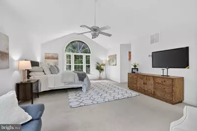 2565 Holly Manor Drive, Falls Church, VA 22043 - Photo 24
