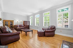 2026 Mayfair McLean Ct, Falls Church, VA 22043 - Photo 18