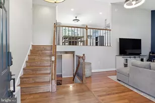 7685 Green Garland Dr, Springfield, VA 22153 - Photo 2
