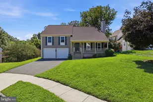 7685 Green Garland Dr, Springfield, VA 22153 - Photo 44