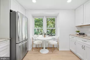 11005 Barton Hill Ct, Reston, VA 20191 - Photo 8