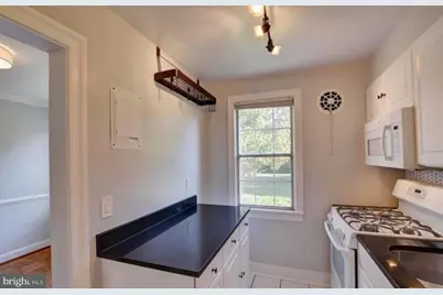 6622 Boulevard View #A-1, Alexandria, VA 22307 - Photo 4