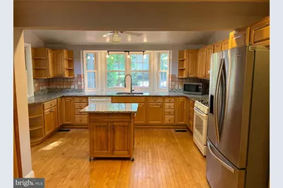 6803 Dante Court, Springfield, VA 22152 - Photo 4