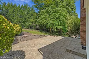 1138 Randolph Rd, McLean, VA 22101 - Photo 58