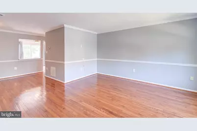 14536 Castleford Court, Centreville, VA 20121 - Photo 6