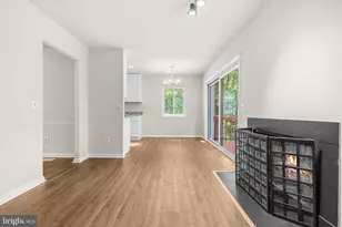 11736 Decade Ct, Reston, VA 20191 - Photo 8