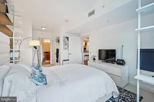 2451 Midtown Ave, Alexandria, VA 22303 - Photo 16