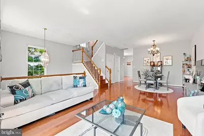 6336 Dakine Circle, Springfield, VA 22150 - Photo 8