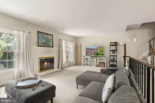 7877 Hampton Village Pass, Annandale, VA 22003 - Photo 2