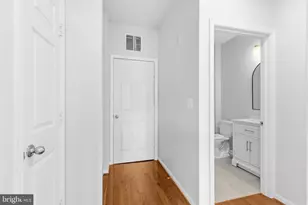 11349 Aristotle Dr, Fairfax, VA 22030 - Photo 22