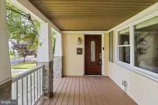 1919 Youngblood St, McLean, VA 22101 - Photo 4