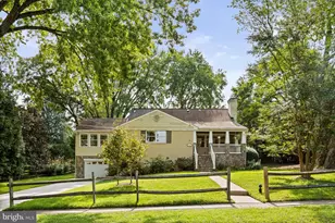 1919 Youngblood St, McLean, VA 22101 - Photo 2