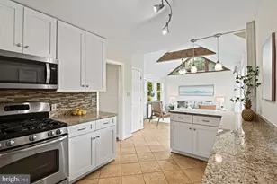 1919 Youngblood St, McLean, VA 22101 - Photo 16