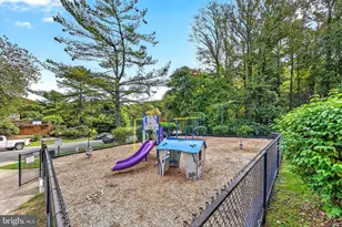 6643 Green Ash Dr, Springfield, VA 22152 - Photo 46