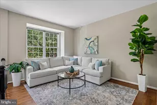 1253 Wild Hawthorn Way, Reston, VA 20194 - Photo 6