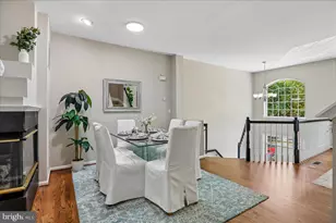 1253 Wild Hawthorn Way, Reston, VA 20194 - Photo 10