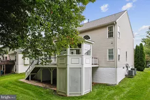 8558 Fisher Woods Dr, Lorton, VA 22079 - Photo 90