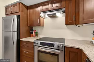 7611 Tiverton Dr, Springfield, VA 22152 - Photo 12