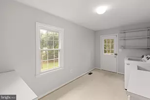 1824 Abbey Oak Dr, Vienna, VA 22182 - Photo 40