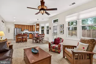 5811 Cub Stream Dr, Centreville, VA 20120 - Photo 28