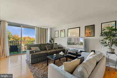 2059 Huntington Avenue #614, Alexandria, VA 22303 - Photo 8