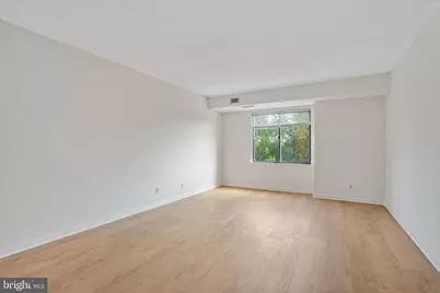 3800 Powell Lane #619, Falls Church, VA 22041 - Photo 14