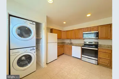 4605 Logsdon Drive, Annandale, VA 22003 - Photo 8