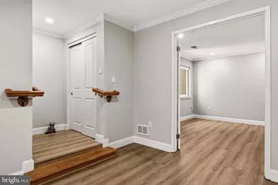 11026 Villaridge Court, Reston, VA 20191 - Photo 2