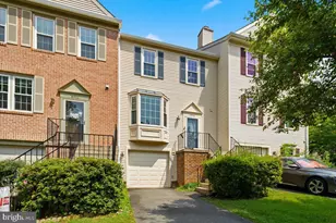 8902 Winding Hollow Way, Springfield, VA 22152 - Photo 32