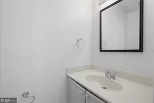 8902 Winding Hollow Way, Springfield, VA 22152 - Photo 10
