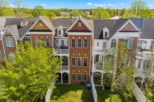 7714 Spoleto Ln, McLean, VA 22102 - Photo 2