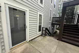 10050 Oakton Terrace Rd, Oakton, VA 22124 - Photo 24