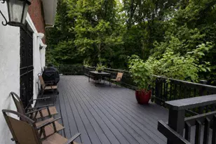 6808 Darby Ln, Springfield, VA 22150 - Photo 16