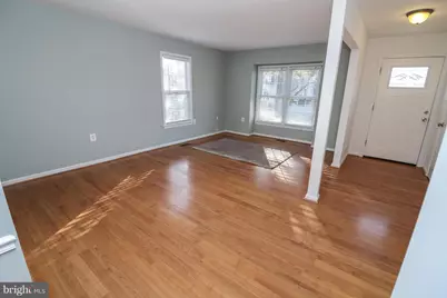 10320 Colony Park Drive, Fairfax, VA 22032 - Photo 6