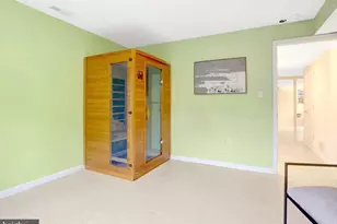6703 Oak Dr, Alexandria, VA 22306 - Photo 14