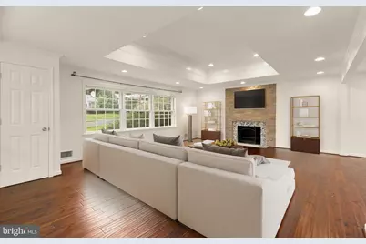 6203 Hardy Drive, McLean, VA 22101 - Photo 4