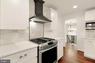 6203 Hardy Dr, McLean, VA 22101 - Photo 10