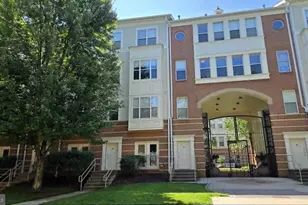 2791 Centerboro Dr, Vienna, VA 22181 - Photo 14