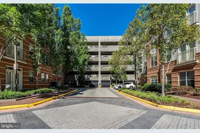 2791 Centerboro Drive #182, Vienna, VA 22181 - Photo 2