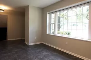 6211 Duntley Ct, Springfield, VA 22152 - Photo 12