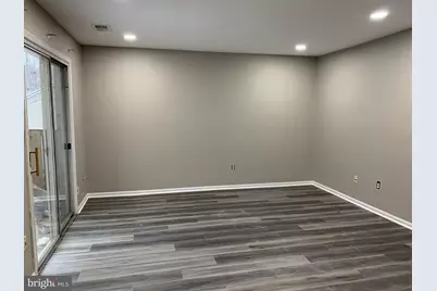 6327 Prince Way, Centreville, VA 20120 - Photo 4
