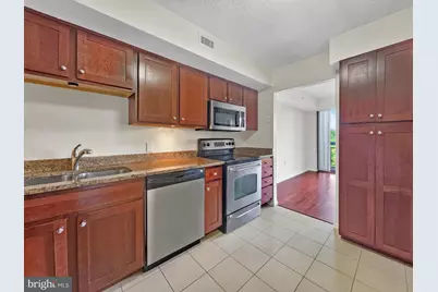 2230 George C Marshall Drive #829, Falls Church, VA 22043 - Photo 4