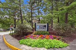 1710 Abercromby Ct, Reston, VA 20190 - Photo 2