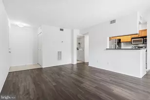 1710 Abercromby Ct, Reston, VA 20190 - Photo 8